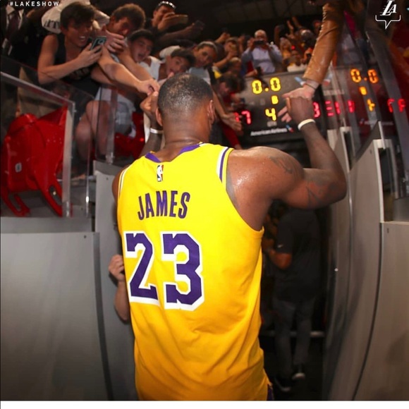 Meet your Posher, Jonathan - Picture 1 of 1